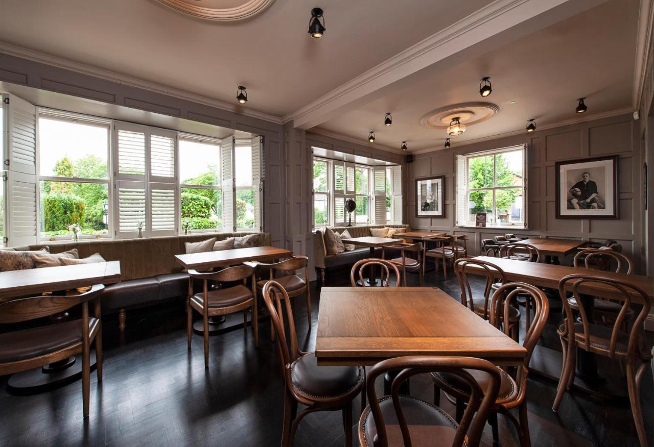 The Bulls Head Hotel Hale  Εξωτερικό φωτογραφία