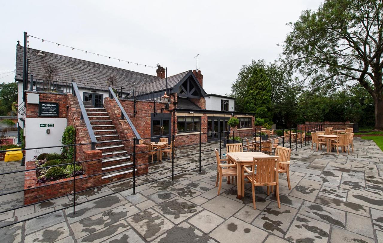 The Bulls Head Hotel Hale  Εξωτερικό φωτογραφία