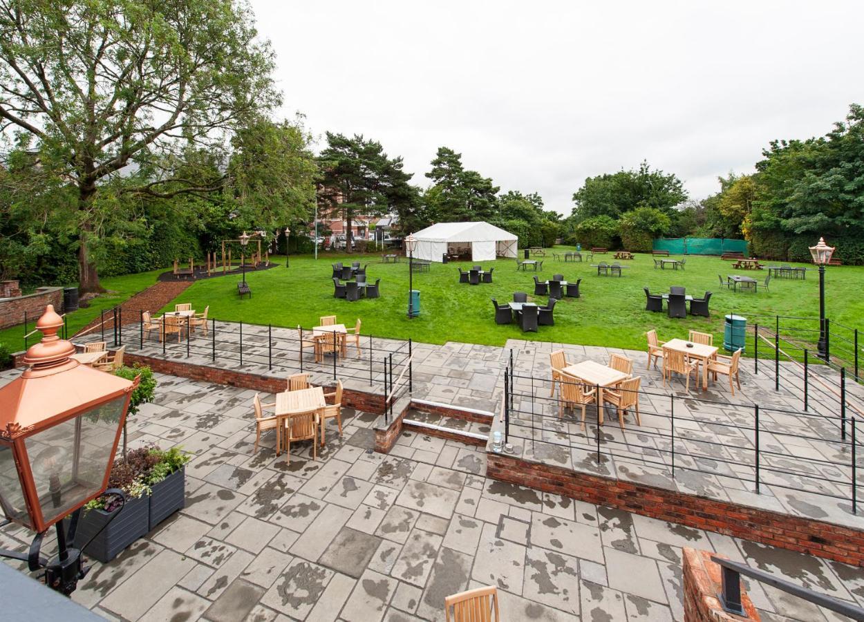The Bulls Head Hotel Hale  Εξωτερικό φωτογραφία