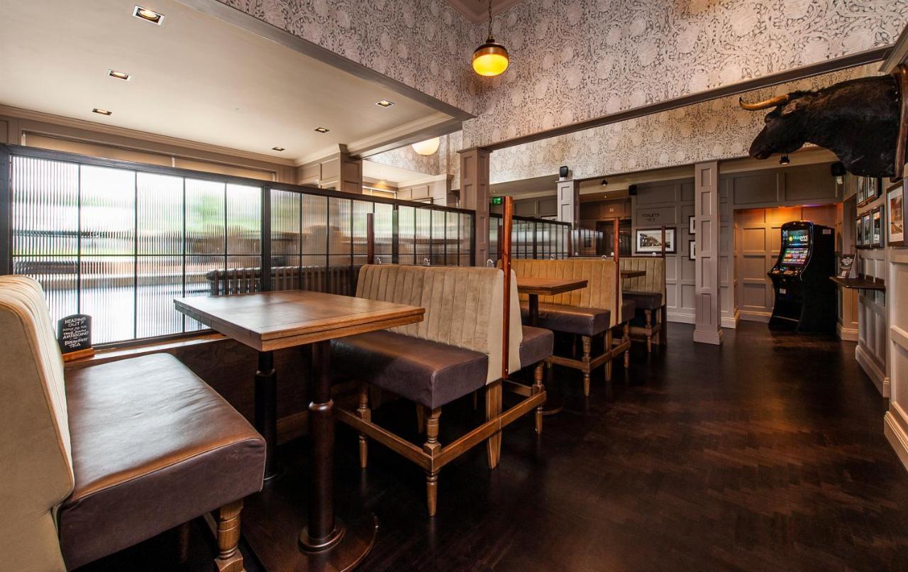 The Bulls Head Hotel Hale  Εξωτερικό φωτογραφία